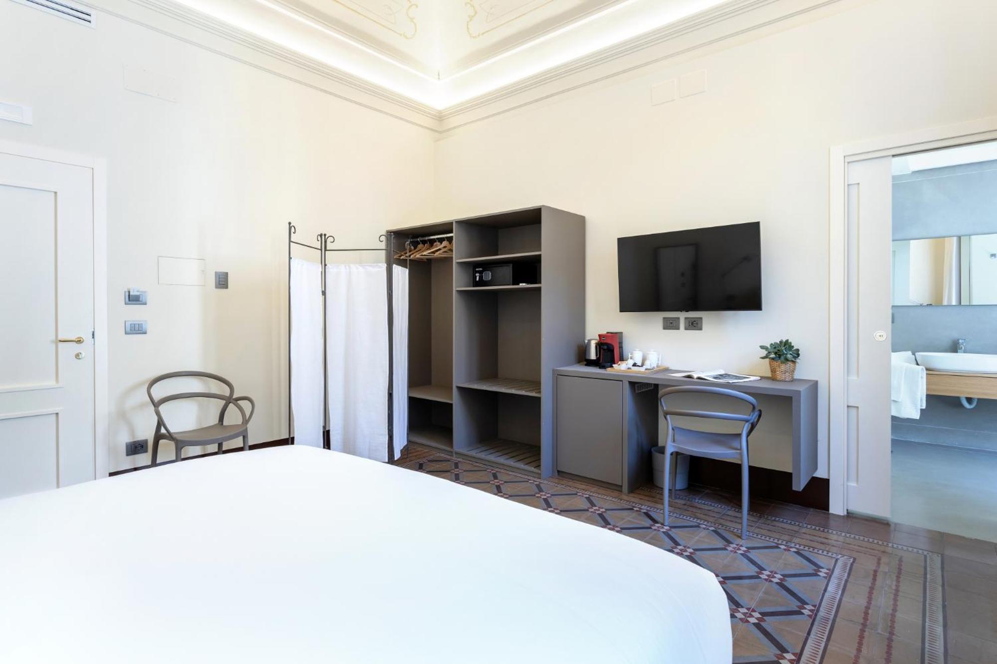 Palazzo Costarelli - Bed And Breakfast Catánia Kamer foto
