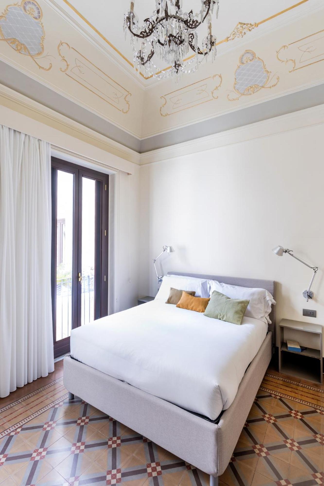 Palazzo Costarelli - Bed And Breakfast Catánia Kamer foto