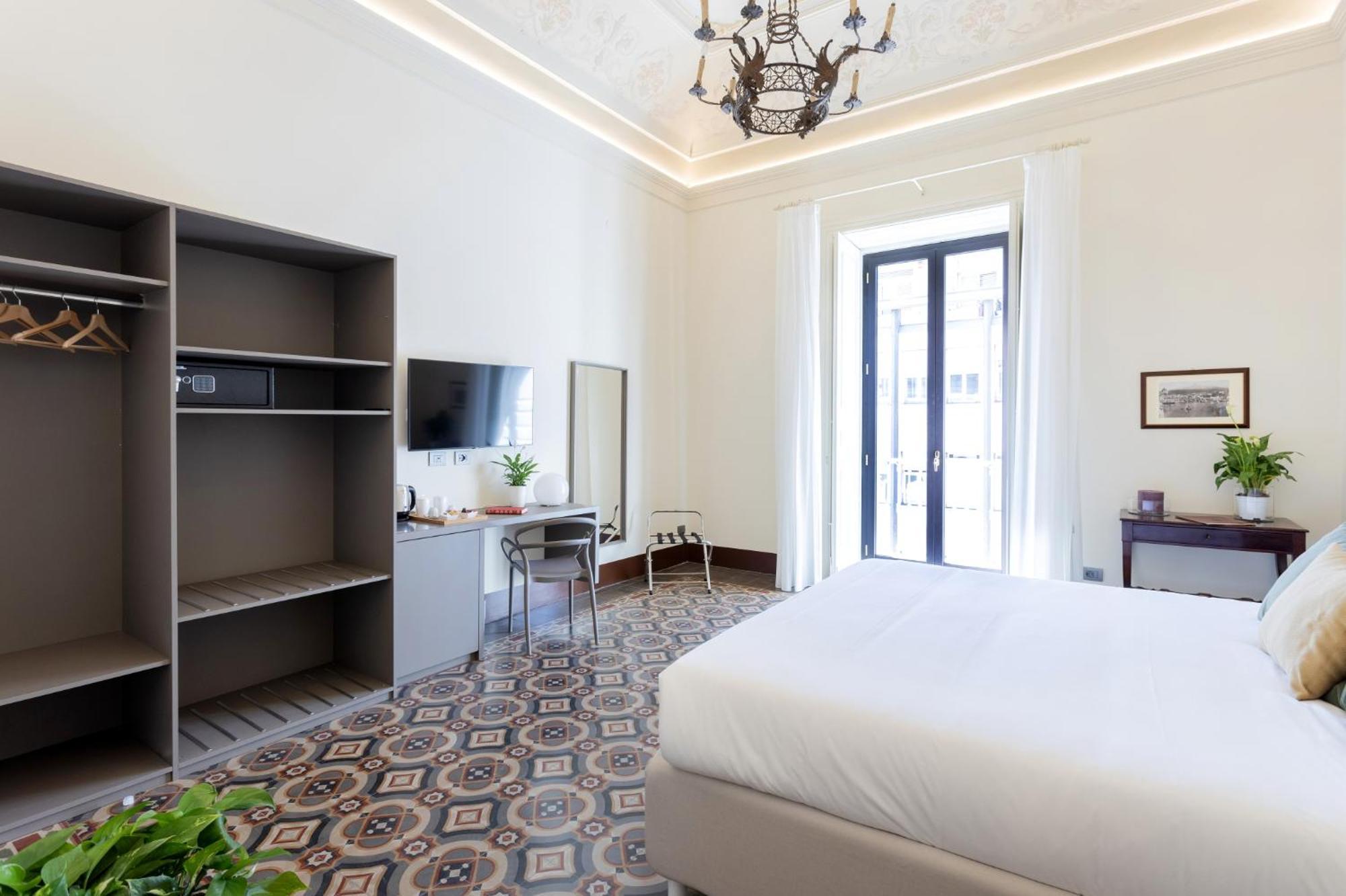 Palazzo Costarelli - Bed And Breakfast Catánia Kamer foto